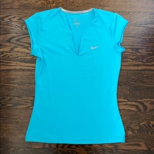 Nike Tennis dry-fit top